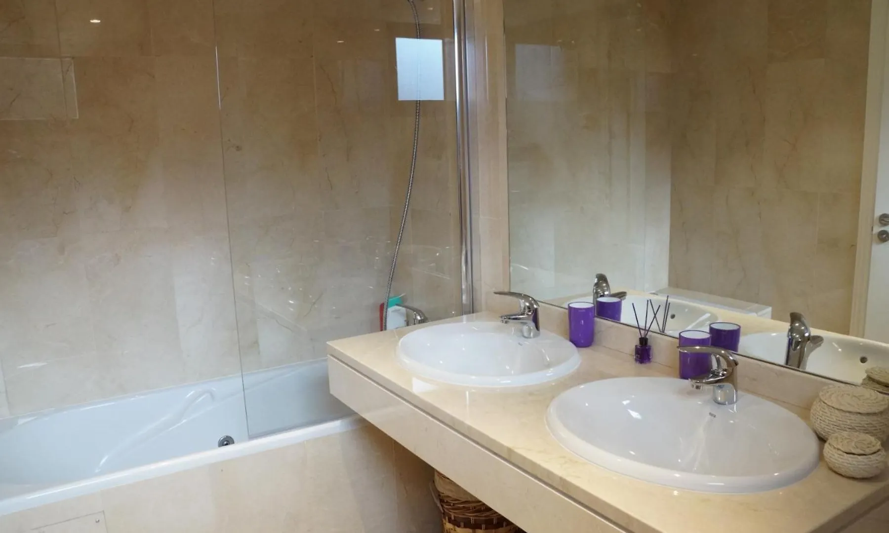 2143-Lovely 2 Bedrooms Newly Furnished Bahia de Casares 0*,